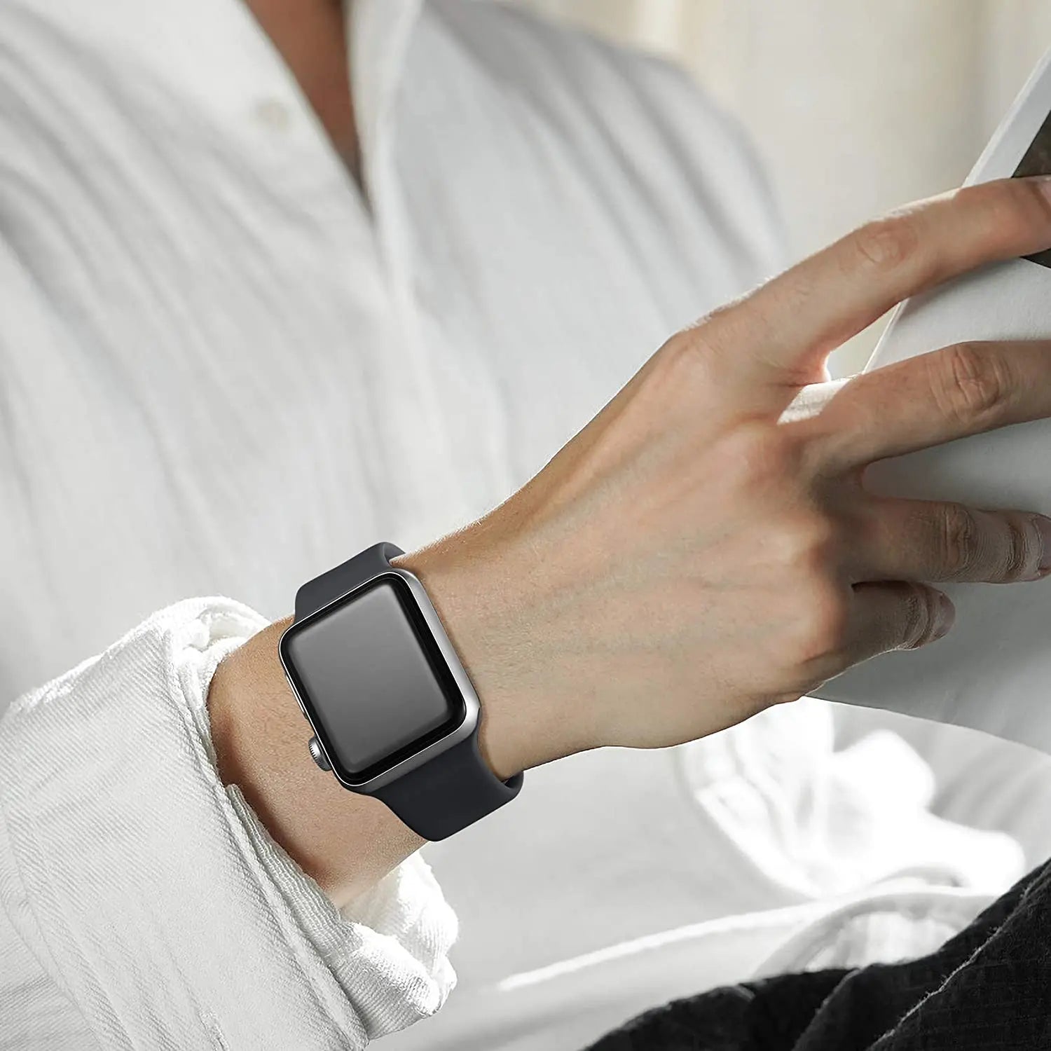 Silicone band For Apple Watch band 40mm 44mm 46mm 45mm 41mm 49mm 38mm 42mm Correa band Apple Watch Series 6 Ultra 2 7 8 9 SE 10 band