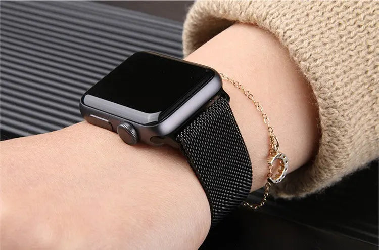 For Apple Watch band 11 10 9 8 SE 46mm 42mm 44mm 45mm Ultra 3 2 49mm 41mm Milanese Loop metal band correa Apple Watch bands