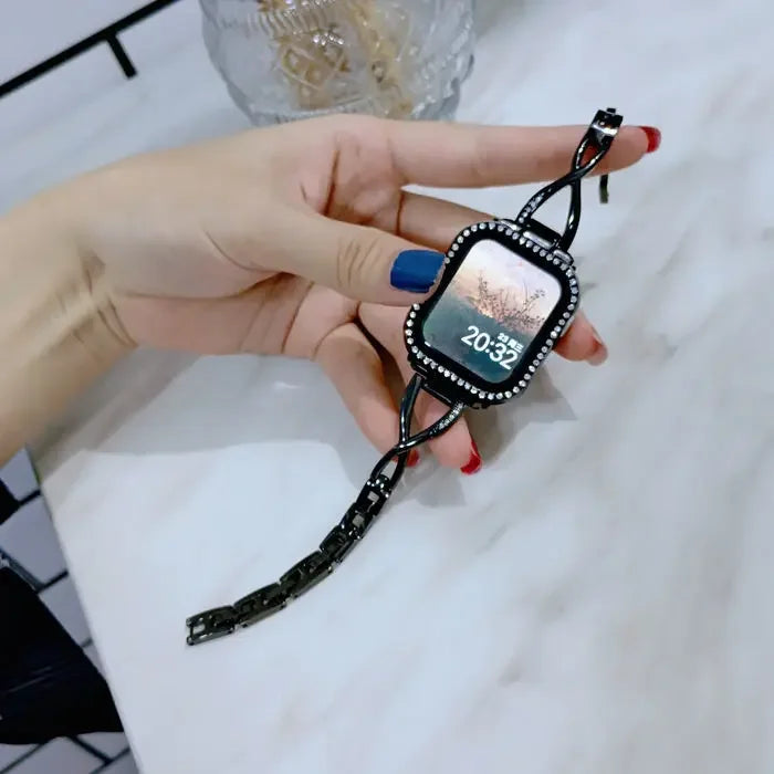 Lady band for Apple Watch band 49mm 44mm 41mm 45mm 40mm Diamond Stainless Steel Correa For Apple Watch Ultra 2 Series 9 8 7 6 SE 5 3