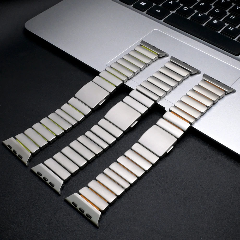 Titanium band for Apple Watch Ultra 3 2 band 49mm Series 11 10 46mm Magnetic band for Apple Watch 9 8 7 6 5 4 SE 3 44mm 45mm