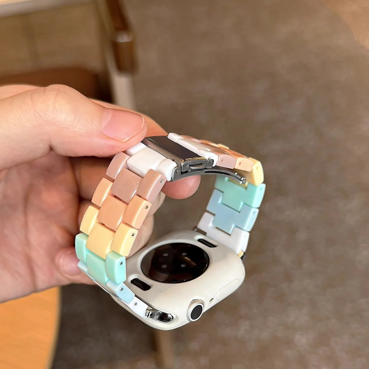 New Rainbow Color Resin band For Apple Watch 42mm 45mm 44mm 41mm 40mm Macaron Girl watch band For Apple Watch 8 7 6 5 4 3 band Accessories