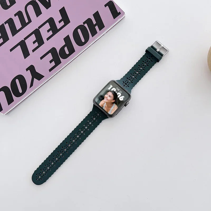 Silicone band For Apple Watch 44mm 40mm 38mm 42mm Ultra 2 49mm Sport band Apple Watch Series 9 7 8 6 SE 5 4 3 41mm 45mm band