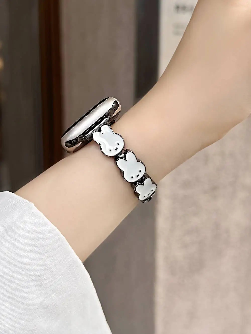 Nice band For Apple Watch band link women Series 11 8 7 6 10 9 40mm 41mm 38mm 42mm 44mm 45mm 46mm band