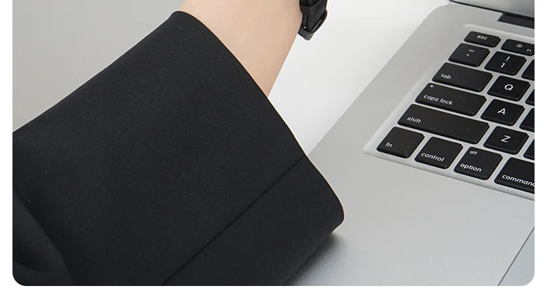 Leather band for Apple Watch 10 band 46mm 42mm 44mm 40mm 41mm 45mm Women Stainless Steel band Apple Watch Series 9 8 SE 7 6 Belt