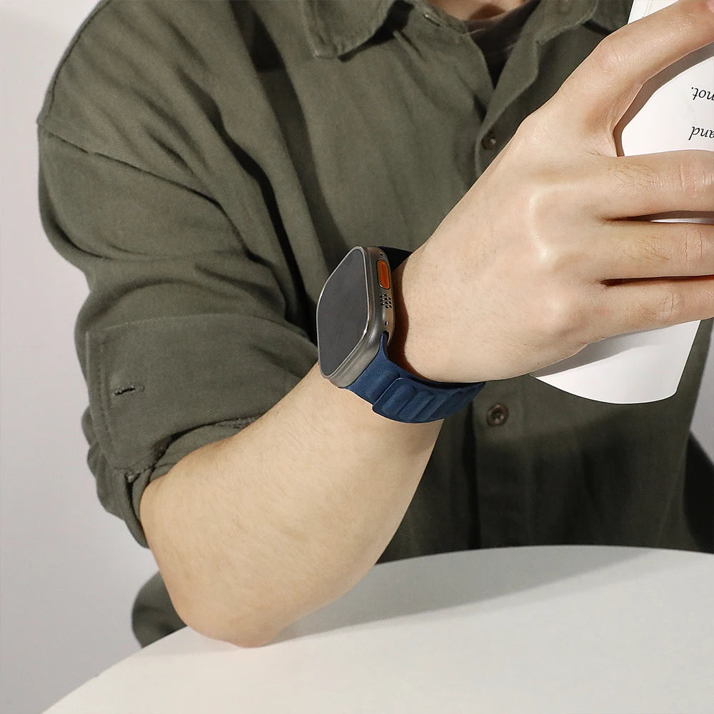 FineWoven band for Apple Watch 11 band 46mm 42mm 49mm 40mm 45mm 41mm 44mm Magnetic Link band Apple Watch Series 10 9 8 6 7 SE Ultra 3