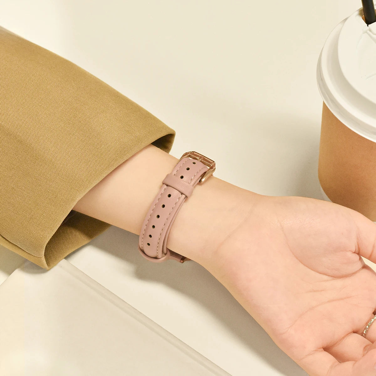 Slim Leather band For Apple Watch Series 10 11 42mm 46mm 9 8 7 41mm 45mm band 42mm Ultra 49mm band Apple Watch SE 6 5 4 3 40mm 44mm