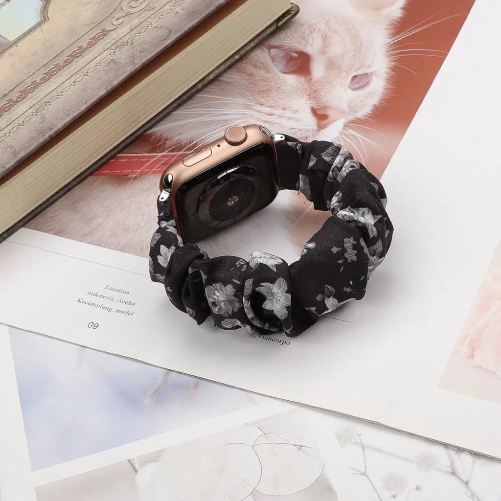 Scrunchie Compatible For Apple Watch band 49mm 40mm 41mm 38mm 42mm 44mm 45mm Cute Printed Elastic For Apple Watch Series 9 8 7 6 5 3 SE