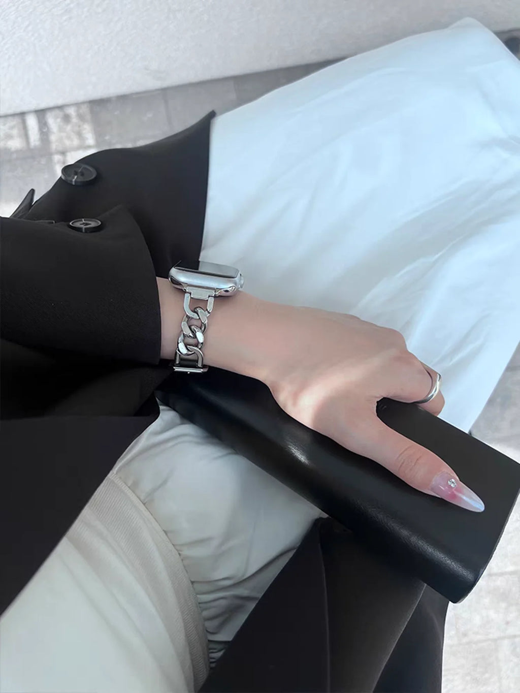 Metal link Elegant Slim Leather loop for Apple Watch band For Women Correa Thin for Apple Watch band