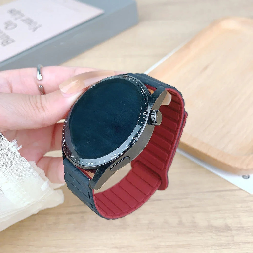 18mm 20mm 22mm Magnetic Loop Band for Samsung Galaxy Watch 7 6 5 4 44/40mm 6Classic Silicone Strap for Huawei Watch GT5 46mm