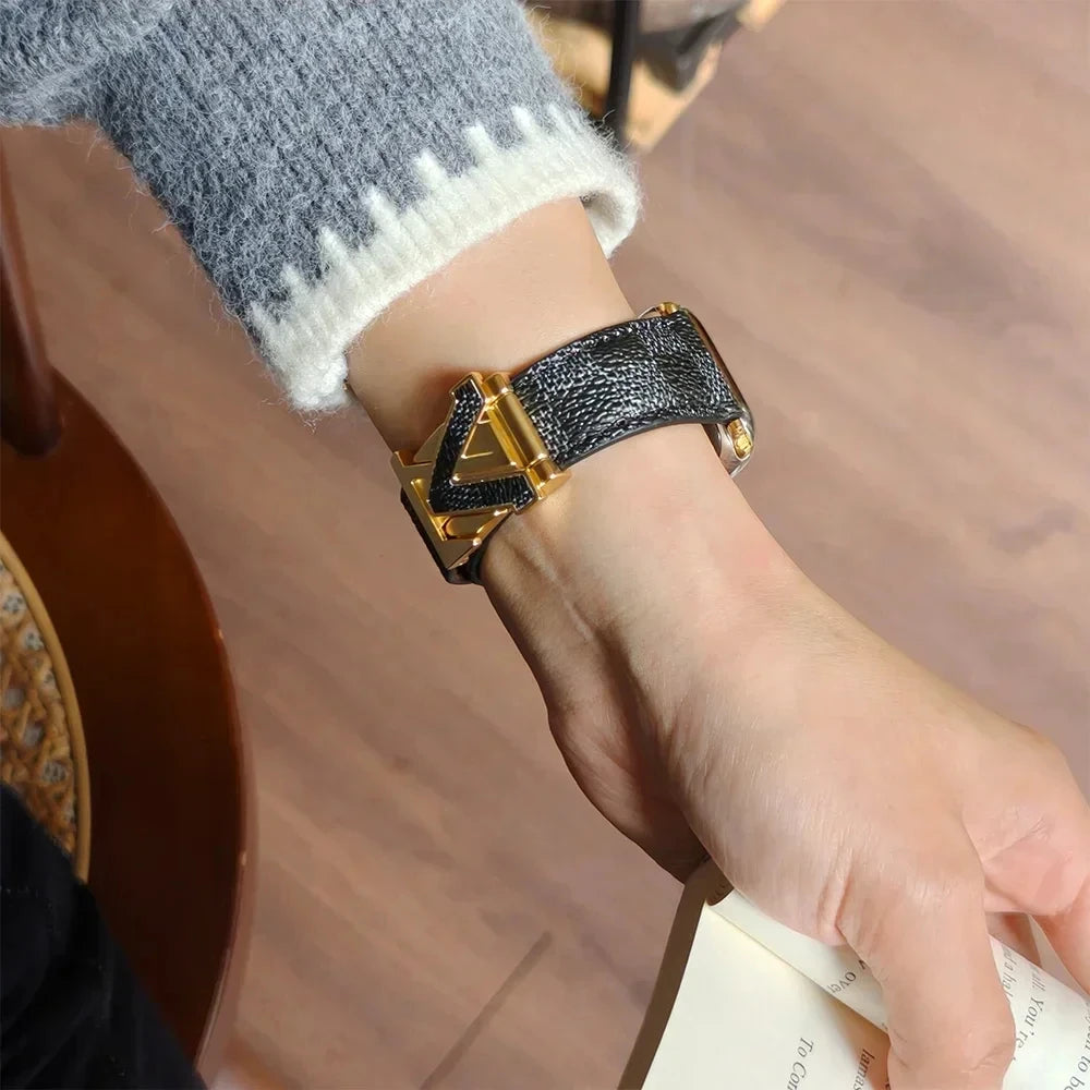 Luxury Fashion band for Apple Watch band 46mm Ultra 49mm 45mm 44mm 42mm 41mm 40mm 38mm metal Buckle band Apple Watch Series 11 10 9 8 7 6 ba