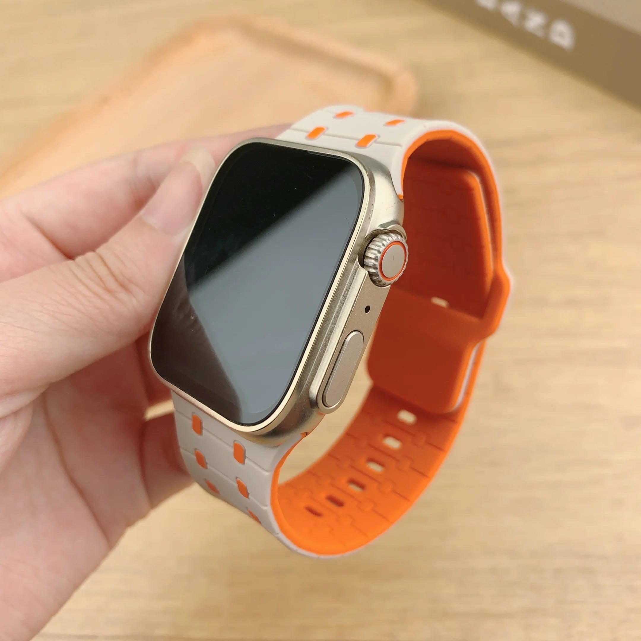 Silicone band For Apple Watch band 45mm 41mm 44mm 49mm 40mm 38mm 42mm 46mm band correa Apple Watch Series 10 9 8 7 6 5 3 SE Ultra