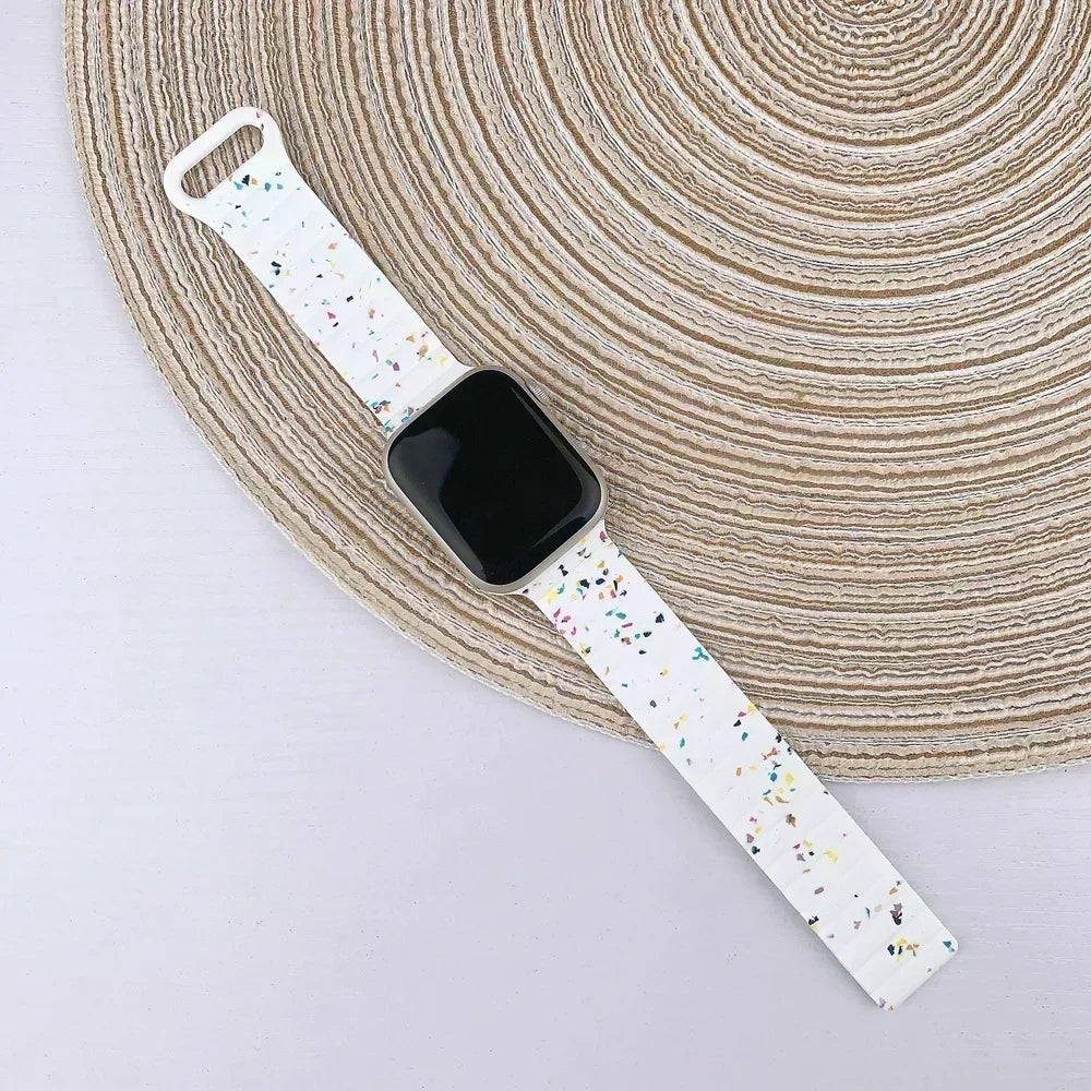 Magnetic band For Apple Watch band 45mm 38mm 49mm 40mm 42mm 41mm Silicone Sport band Apple Watch Series Ultra 10 9 6 5 7 8 SE 44mm