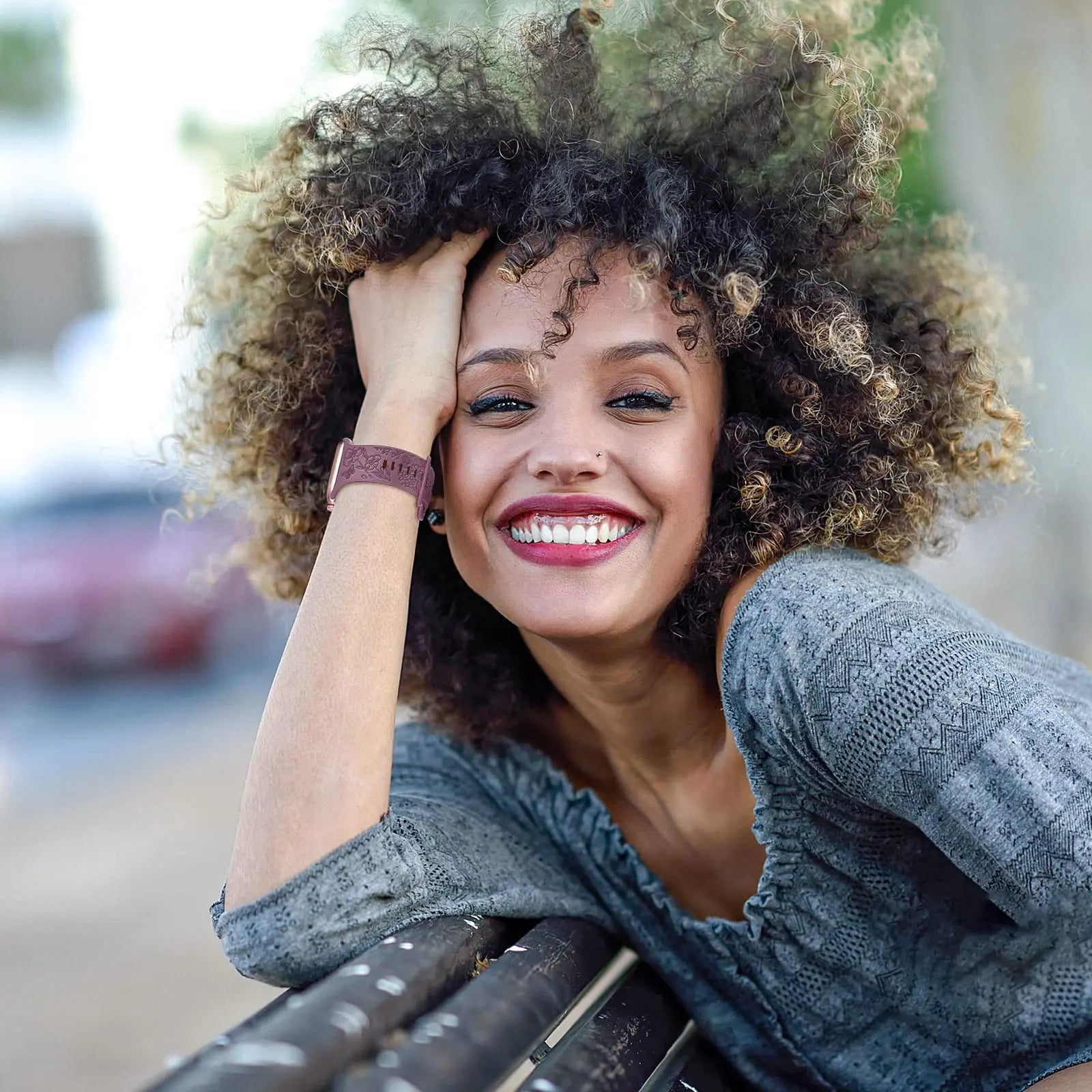 Floral Engraved band For Apple Watch band 40mm 44mm 41mm 45mm 38mm 49mm 42mm silicone band Apple Watch Series 9 7 SE 6 8 Ultra 2