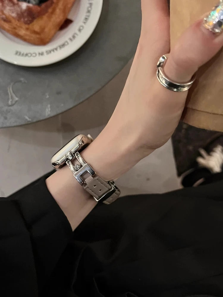 Luxury Leather band For Apple Watch Ultra 10 9 8 7 6 SE 5 4 Slim metal band For Apple Watch 38mm 40mm 42mm 44mm 45mm 46mm 49mm