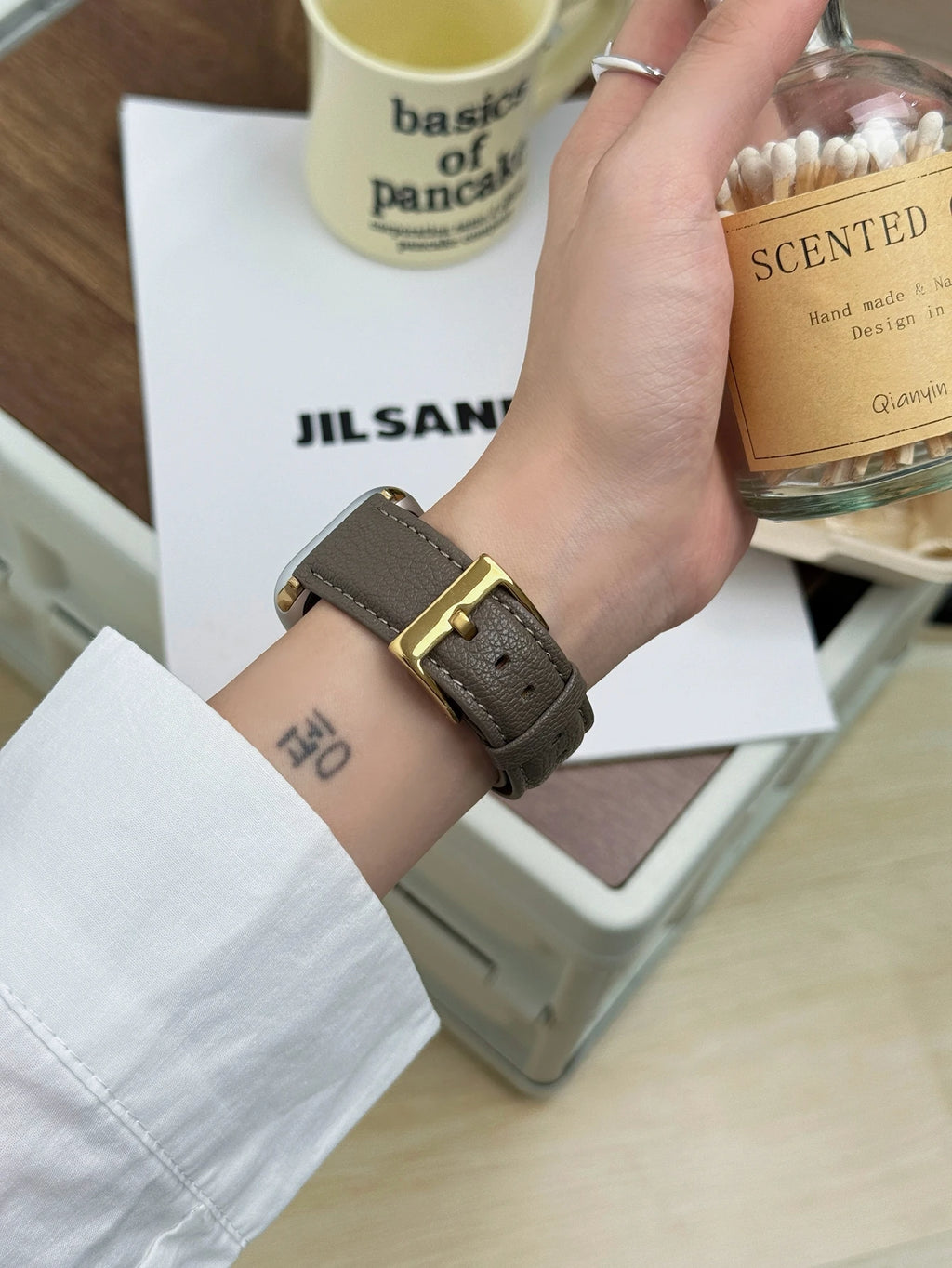 Leather loop Correa For Apple Watch band Series Ultra 11 10 9 8 7 6 5 4 3 2 1 SE 38mm 40mm 41mm 42mm 44mm 45mm 46mm 49mm band