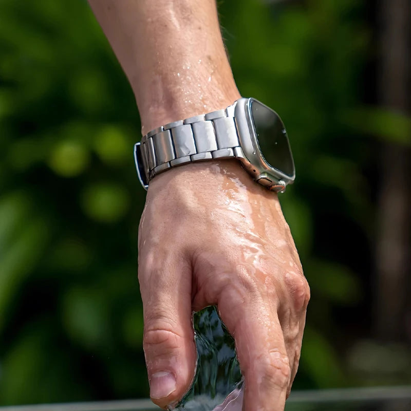 Luxury Titanium Alloy band For Apple Watch Ultra 2 10 9 8 7 6 5 metal band For Apple Watch 38mm 40mm 41mm 42mm 45mm 46mm 49mm