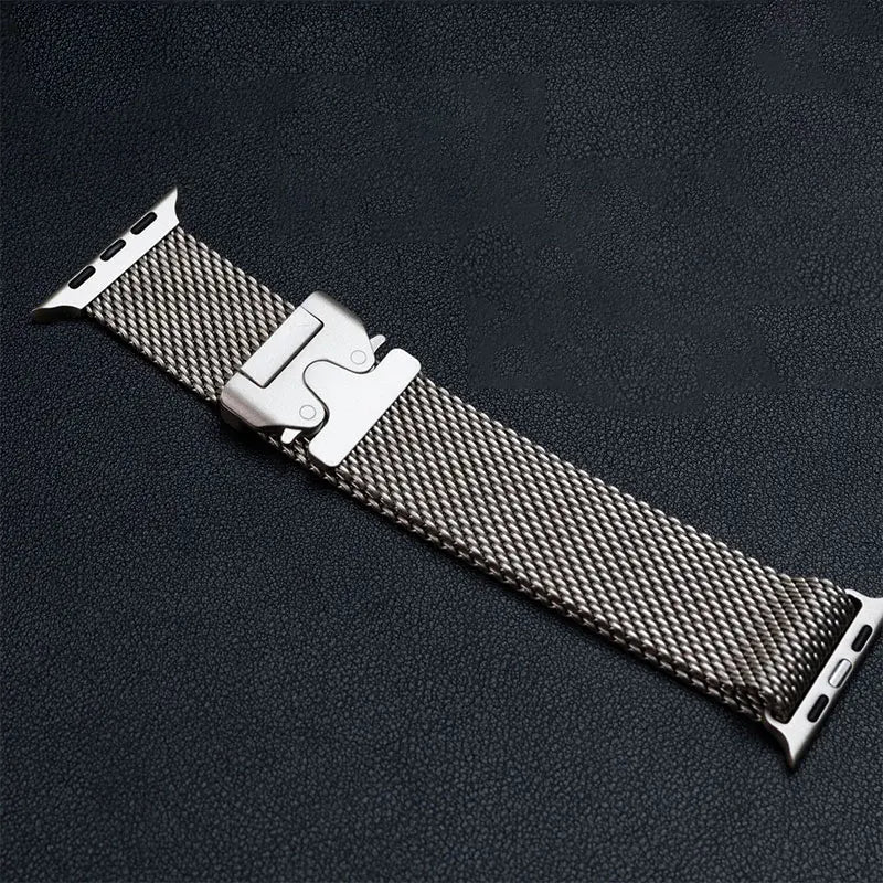 Titanium Official 1:1band For Apple Watch Ultra band 49mm S10 46mm 42mm 45mm 44mm 38mm 40mm 41mm Milanese band Apple Watch 10 9 8 7 6 5 SE 4