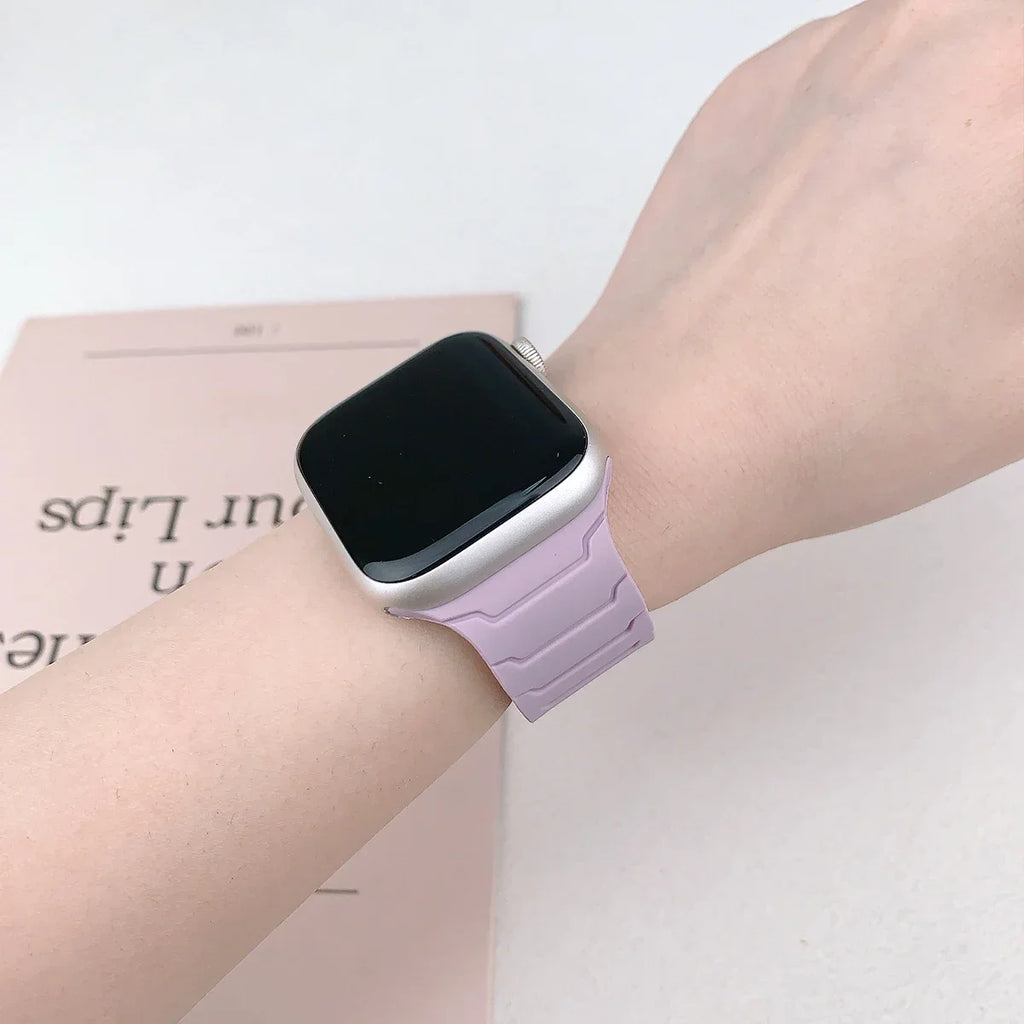 Magnetic band for Apple Watch band Ultra 2 49mm 46mm 44mm 41mm 45mm 42mm Silicone band Apple Watch Series 10 9 8 7 6 5 4 SE band