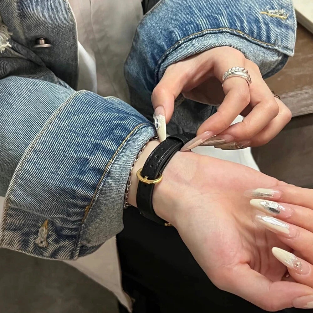 For Apple Watch band women Ultra 11 10 9 8 7 6 5 4 3 2 1 SE 38mm 40mm 41mm 42mm 44mm 45mm 46mm Leather Loop