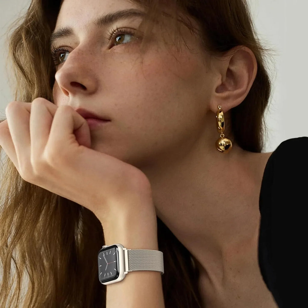 Milanese Loop band For Apple Watch band 46mm 40mm 41mm 45mm 49mm 42mm Correas bands Apple Watch Series 11 10 9 SE 3 7 8 Ultra 3