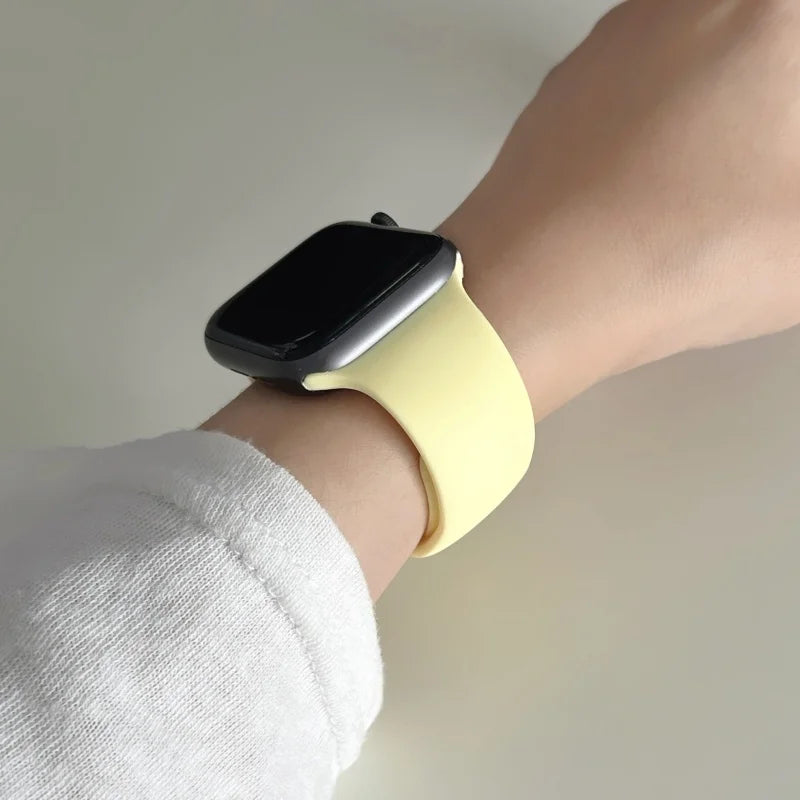 For Apple Watch band 46mm 42mm 45mm 44mm 40mm Silicone sport band Apple Watch Series 11 10 8 7 6 5 4 SE 9 Ultra 3 2 49mm band