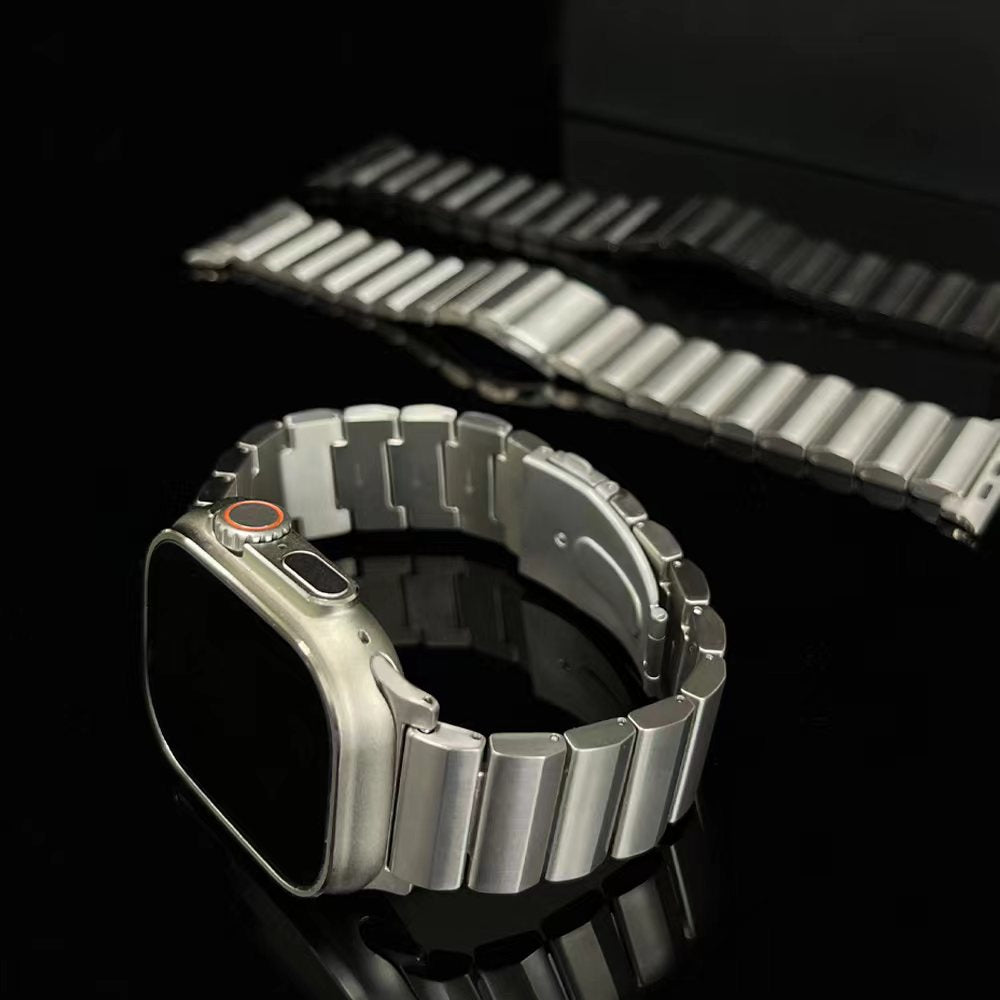 Luxury Titanium band For Apple Watch Ultra 2 49mm 45mm 41mm 44mm 46mm Men Business band For Apple Watch Series 10 9 8 7 6 5 4 SE band