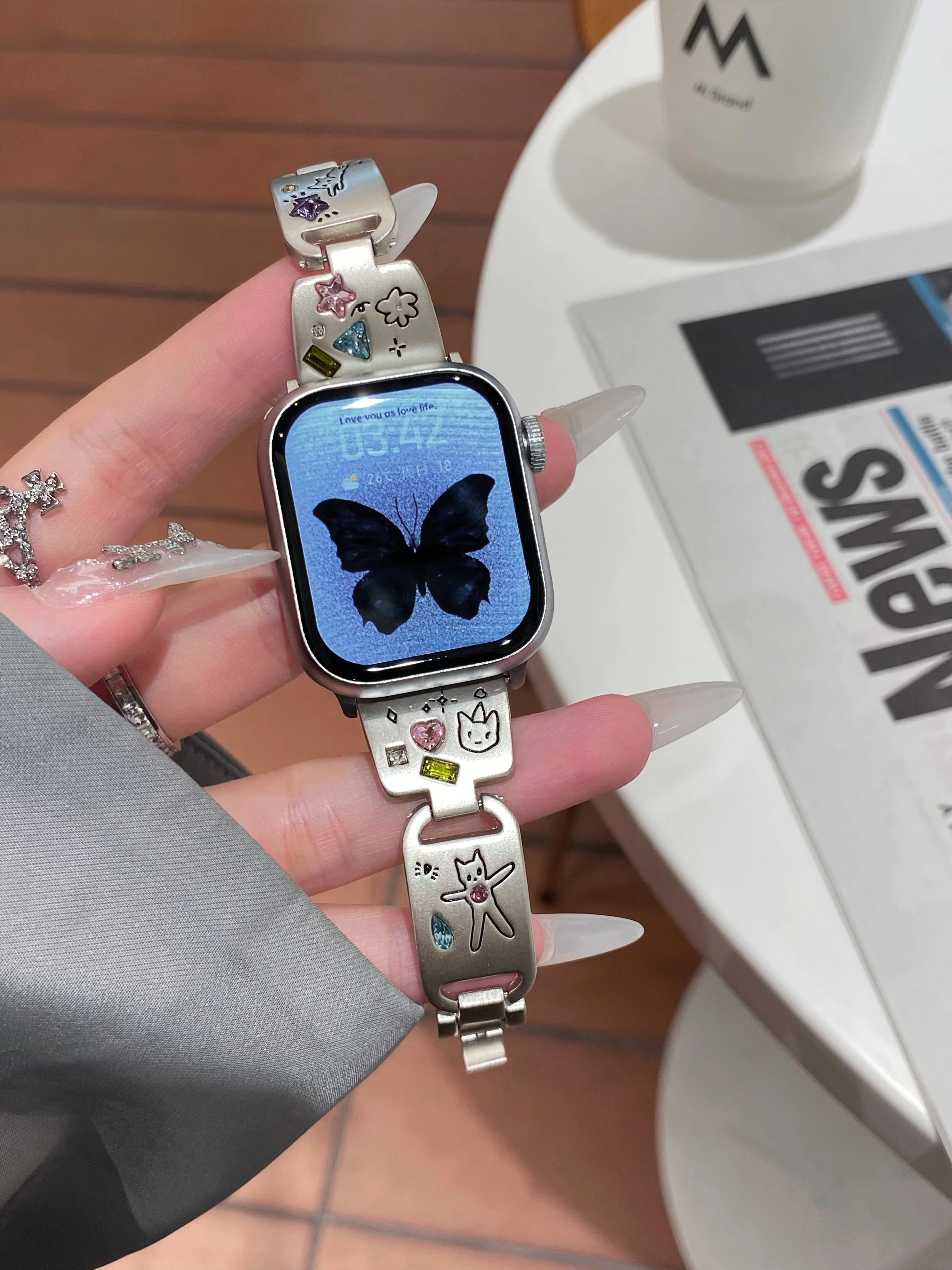 Cute Cat Glossy metal band For Apple Watch Ultra 10 9 8 7 42mm 45mm 46mm 49mm Diamond band For Apple Watch 38mm 41mm 6 5 SE 4