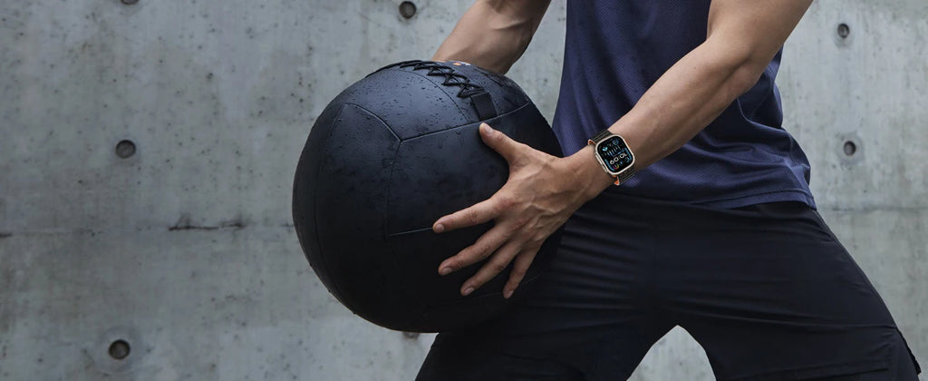 Magnetic band For Apple Watch Ultra 3 49mm 44mm 45mm 38mm 42mm 41mm belt Silicone band Apple Watch Series11 10 8 7 6 5 9 SE band