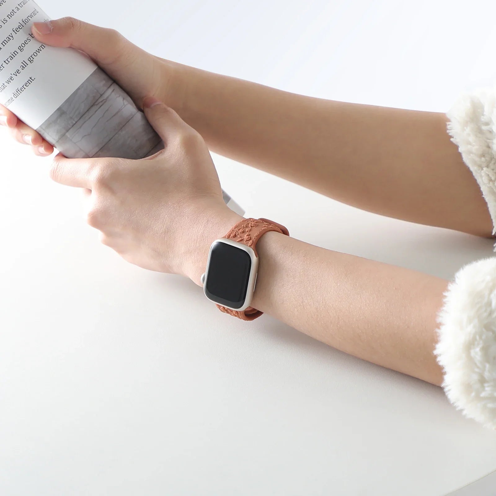 Engraved band for Apple Watch band 46mm 44mm 40mm 49mm 45mm 41mm 42mm Floral Silicone Correas Apple Watch Ultra 2 Series 10 9 8 7 6 SE 5