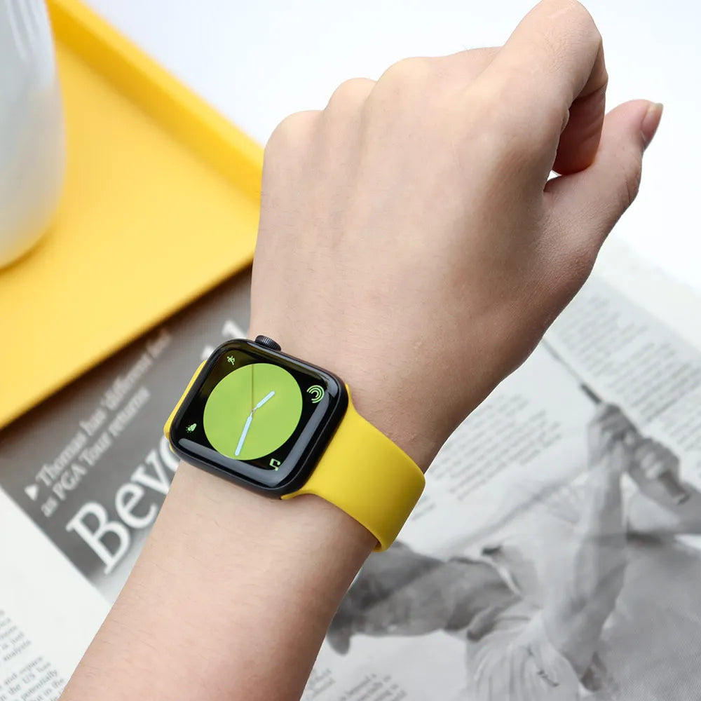Silicone band For Apple Watch band 46mm 42mm 45mm 44mm 49mm 41mm 40mm 38mm band Apple Watch Series 10 9 8 Ultra 7 SE 3 4 6 Band