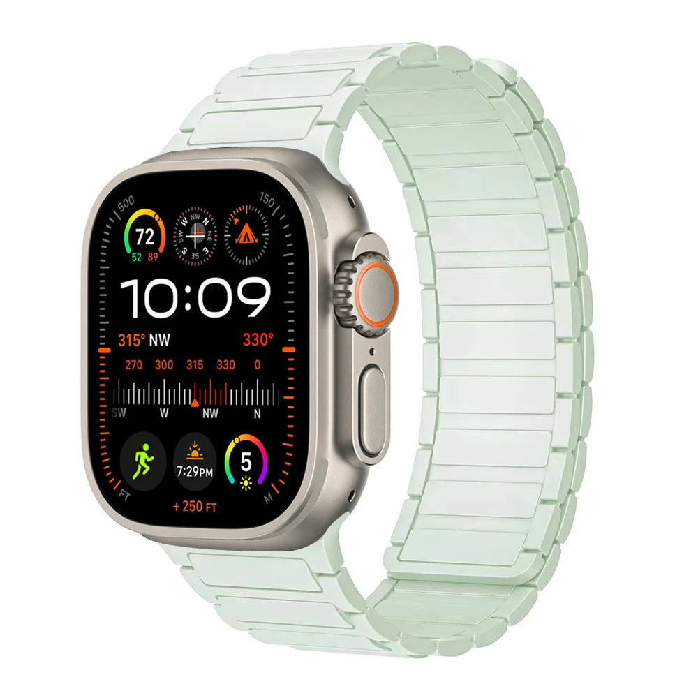 Magnetic band For Apple Watch Ultra 2 49mm 44mm 45mm 38mm 42mm 41mm belt Silicone band Apple Watch Series 8 7 6 5 9 SE 40mm band