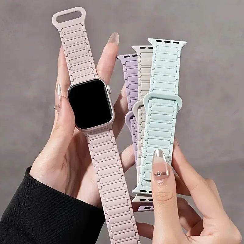 Magnetic Silicone band for Apple Watch Ultra 3 band 49mm 46mm 42mm 45mm 44mm 40mm band correa Apple Watch Series 11 10 9 8 7 SE
