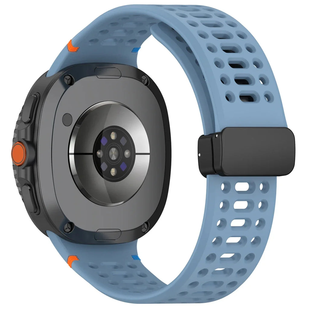 Air Hole Strap for Samsung Galaxy Watch 8 40mm 44mm Silicone Magnetic Buckle Wristband for Galaxy Watch 8 Classic Accessories