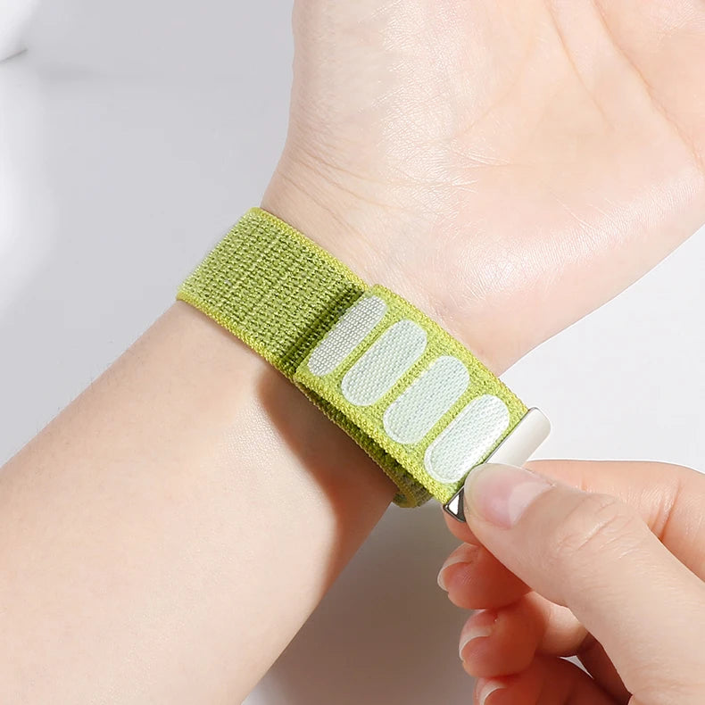 Nylon band for Apple Watch band Ultra 49mm sport band for Apple Watch Series 11 10 9 8 SE 3 46mm 42mm 45mm 41mm 44mm 40mm 38mm