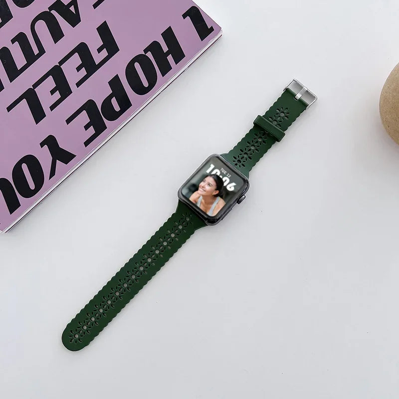 Silicone band For Apple Watch 44mm 40mm 38mm 42mm Ultra 2 49mm Sport band Apple Watch Series 9 7 8 6 SE 5 4 3 41mm 45mm band