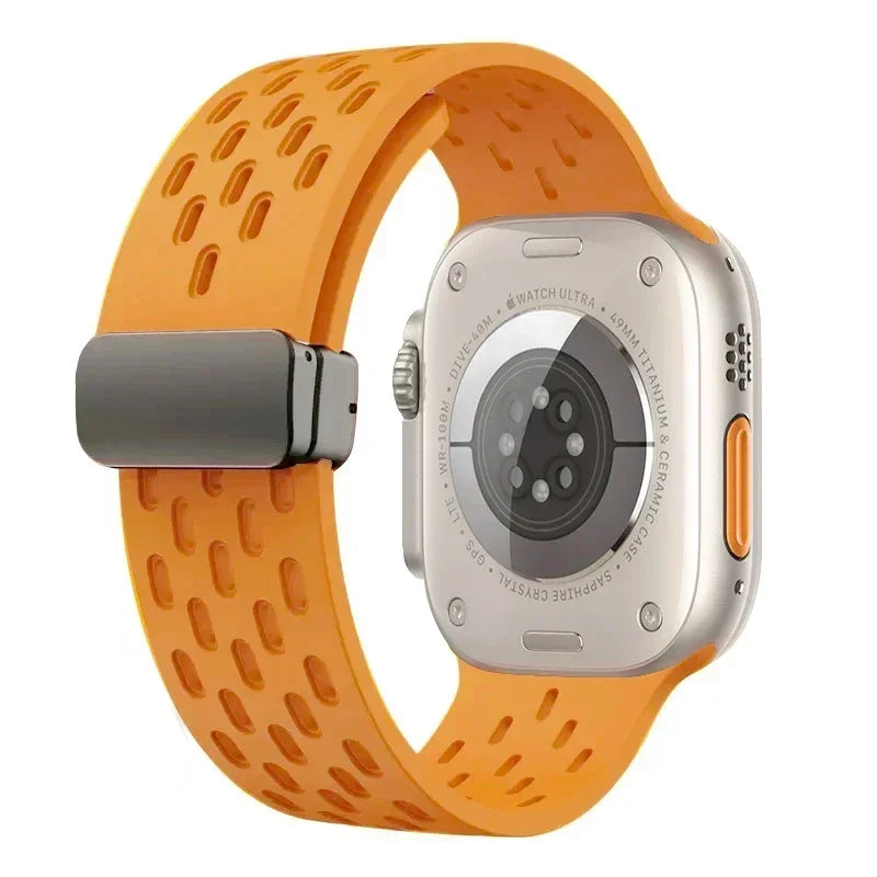 Magnetic band For Apple Watch Ultra 2 band 49mm 44mm 45mm 40mm 41mm 42mm 46mm 45mm Silicone band Apple Watch Series 10 9 7 8 SE 6 5