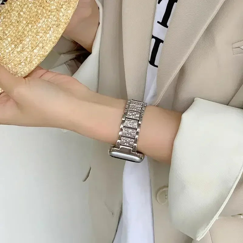 Diamond case+band For Apple Watch band 45mm 40mm 44mm 41mm 38mm 42mm 44mm metal Belt Apple Watch Series 9 8 7 SE 6 5 Women band