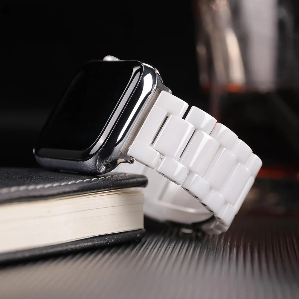 Ceramic band for Apple Watch band 44mm 40mm 45mm 49mm 42mm 38mm Stainless steel butterfly band Apple Watch Series 6 3 7 8 SE Ultra