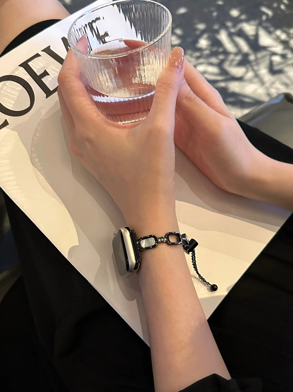 Women metal band for Apple Watch 10 9 8 band 42mm 46mm 41mm 45mm 40mm 44mm band Apple Watch Series 7 SE 6 5 Ultra watch band Belt