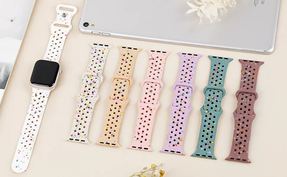 Silicone band for Apple Watch band 40mm 41mm 45mm 44mm 46mm 49mm 42mm Breathable band Apple Watch Series 11 10 9 8 SE 3 Ultra 2
