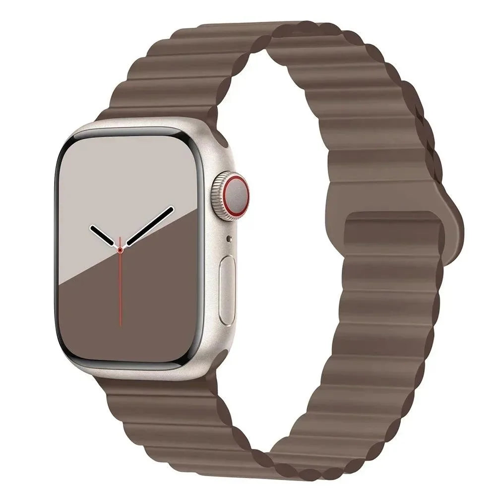 Magnetic band Silicone Sport band For Apple Watch 41mm 42mm 44mm 45mm 46mm 49mm Apple Watch Series 11 10 9 8 7 6 5 4se