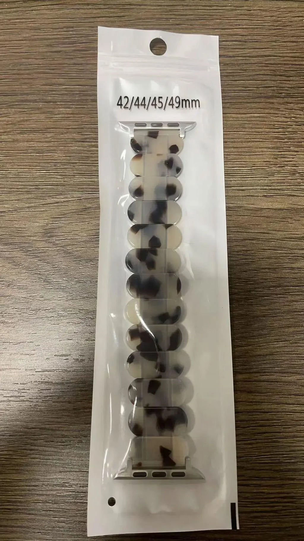 Resin band for Apple Watch band 38mm 40mm 41mm 42mm 44mm 45mm 49mm Resin elastic force band correa Apple Watch Series 9 8 7 SE 6 5