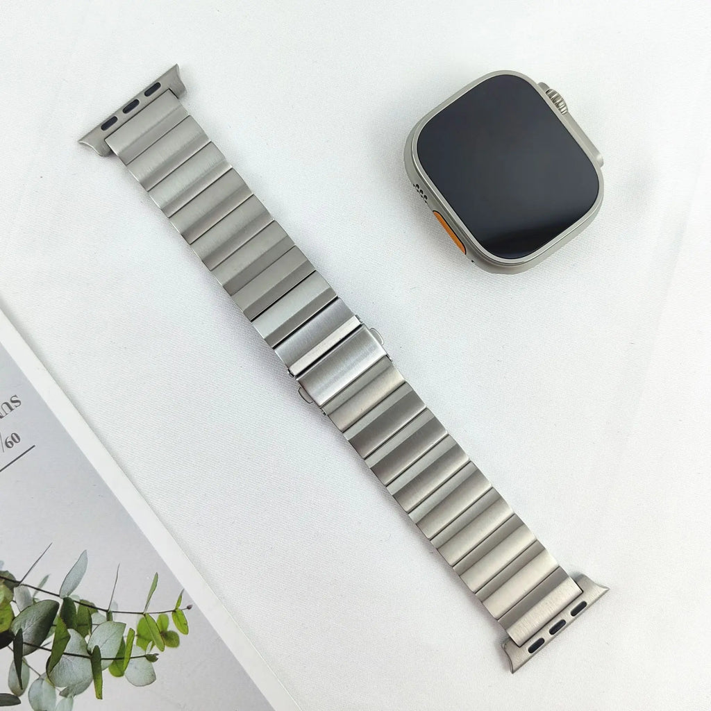 Luxury Titanium band For Apple Watch Ultra 2 49mm 45mm 41mm 44mm 46mm Men Business band For Apple Watch Series 10 9 8 7 6 5 4 SE band