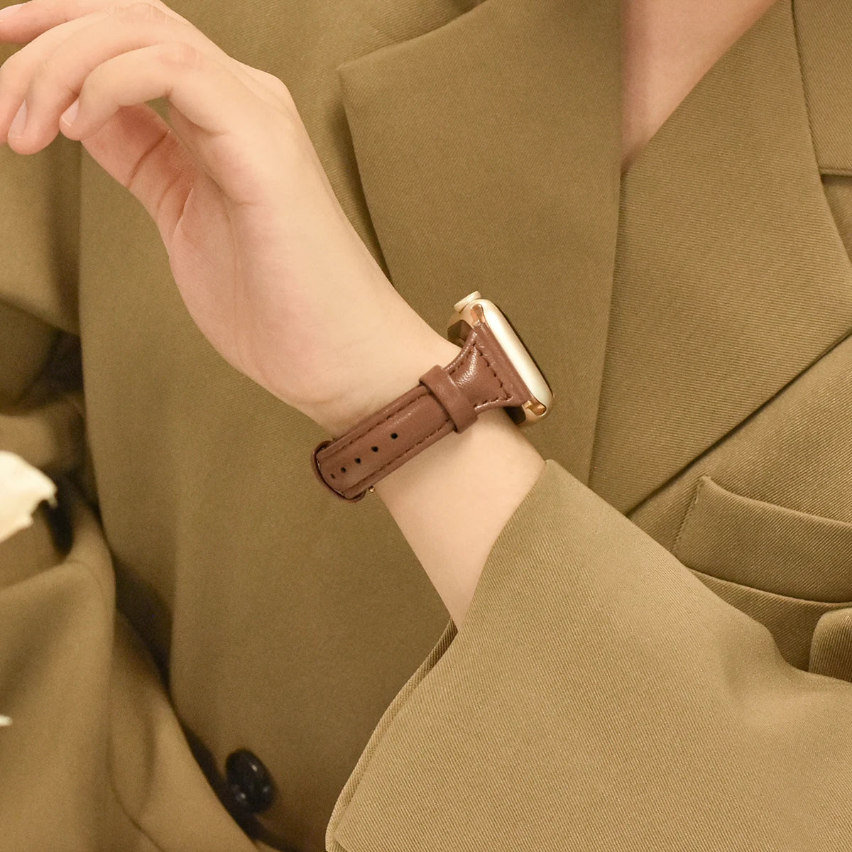 Slim Leather band For Apple Watch Series 10 11 42mm 46mm 9 8 7 41mm 45mm band 42mm Ultra 49mm band Apple Watch SE 6 5 4 3 40mm 44mm