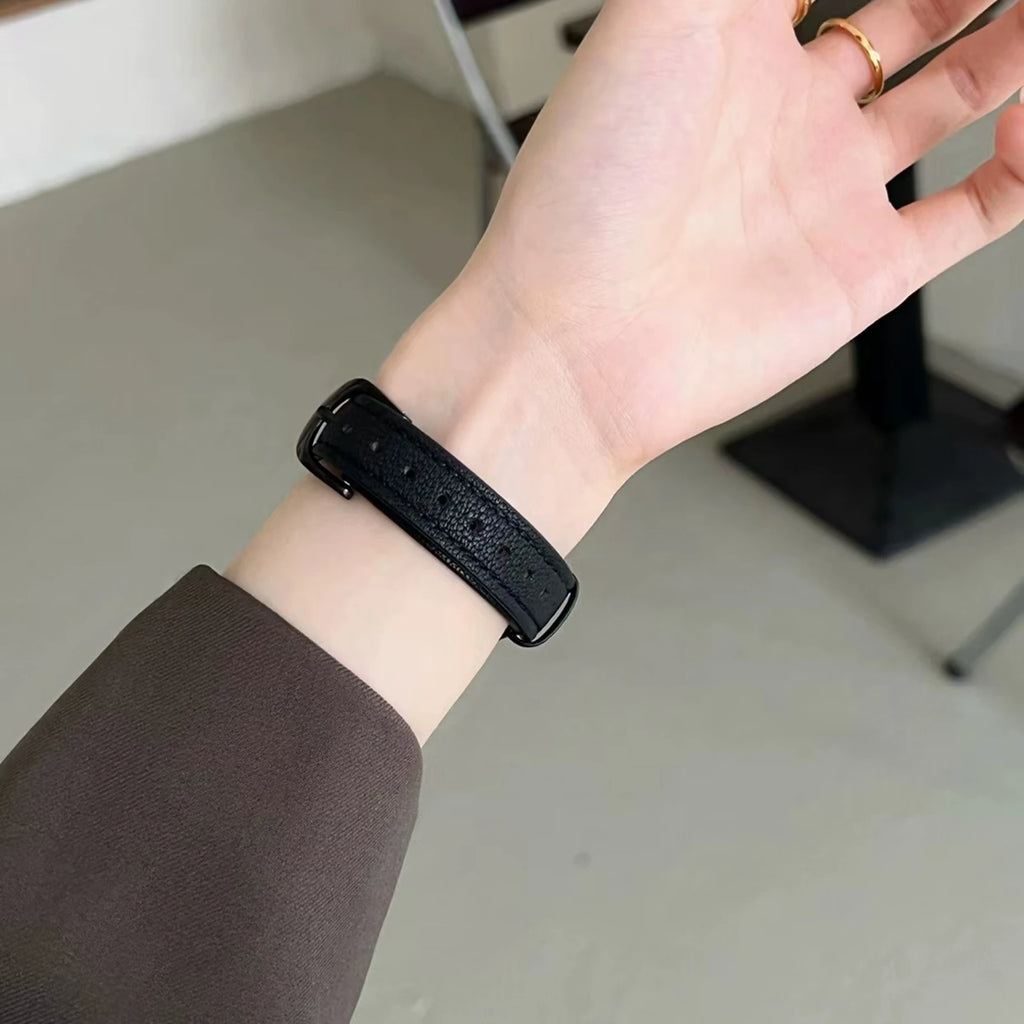 Leather loop For Apple Watch band Thin women Series Ultra 10 9 8 7 6 38mm 40mm 41mm 42mm 44mm 45mm 46mm band