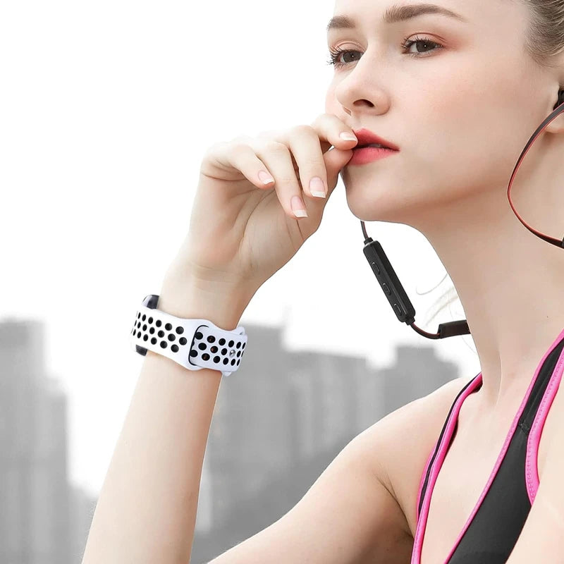 band For Apple Watch band 46mm 44mm 45mm 49mm 40mm 41mm 38mm 42mm correa Breathable band Apple Watch Series Ultra 11 10 9 8 SE 7 6