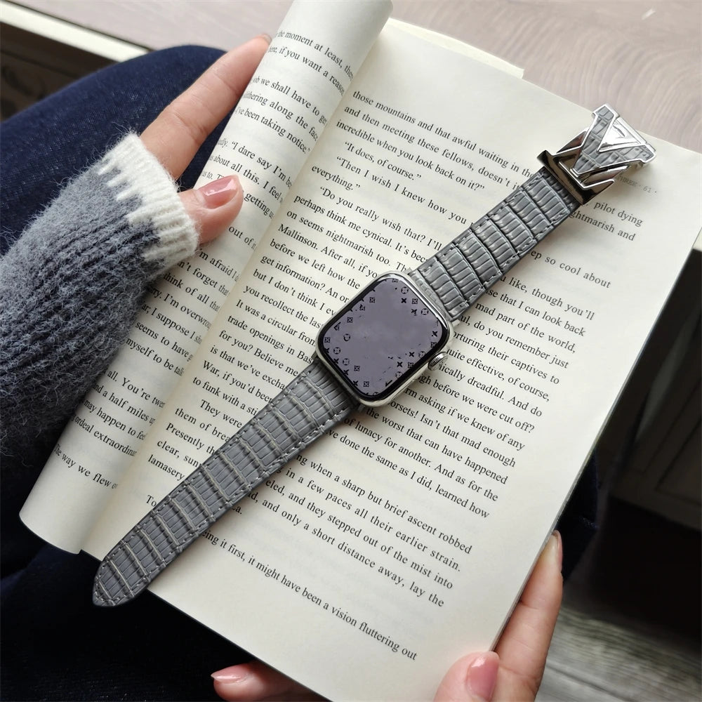 Luxury Fashion band for Apple Watch band 46mm Ultra 49mm 45mm 44mm 42mm 41mm 40mm 38mm metal Buckle band Apple Watch Series 11 10 9 8 7 6 ba