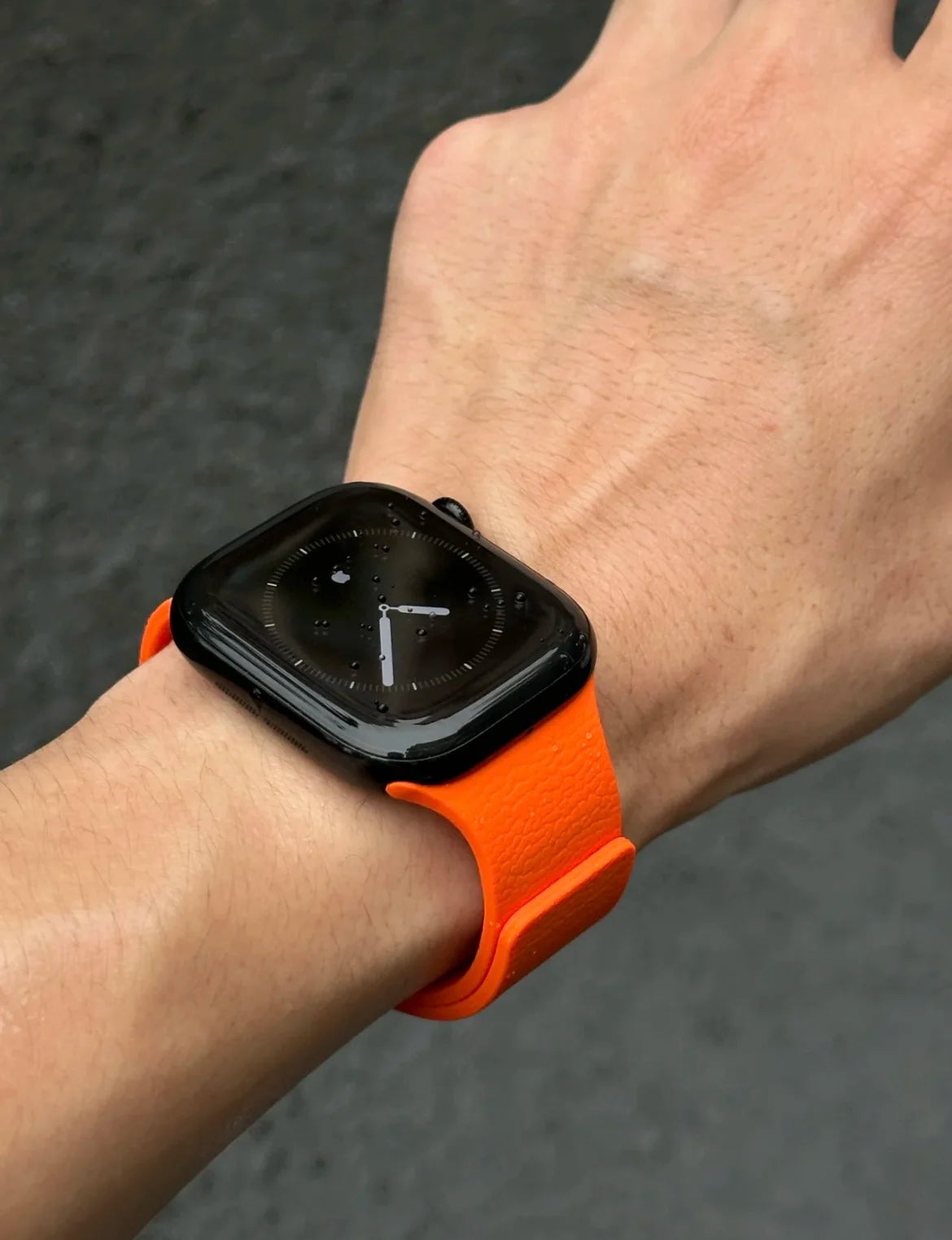 Magnetic Silicone band for Apple Watch band Ultra 3 40mm 44mm 46mm 45mm 49mm 42mm 41mm correa band Apple Watch 11 10 SE 9 8 7 6