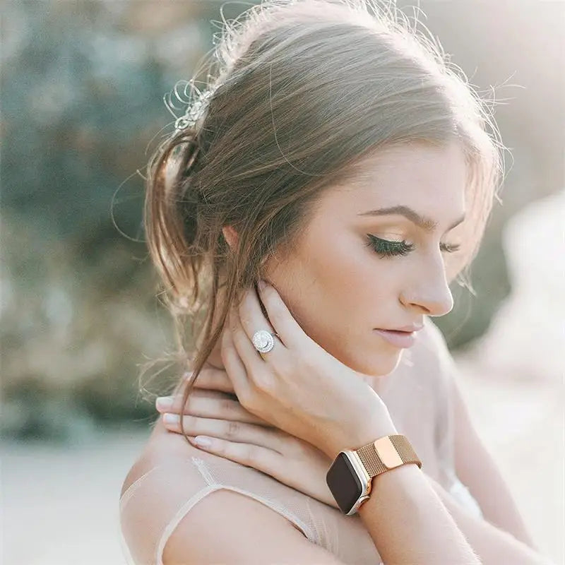 band For Apple Watch band 44mm 40mm 45mm 41mm 38mm 42mm 44mm Accessorie Milanese Loop metal band Apple Watch serie 3 4 5 6 SE 7