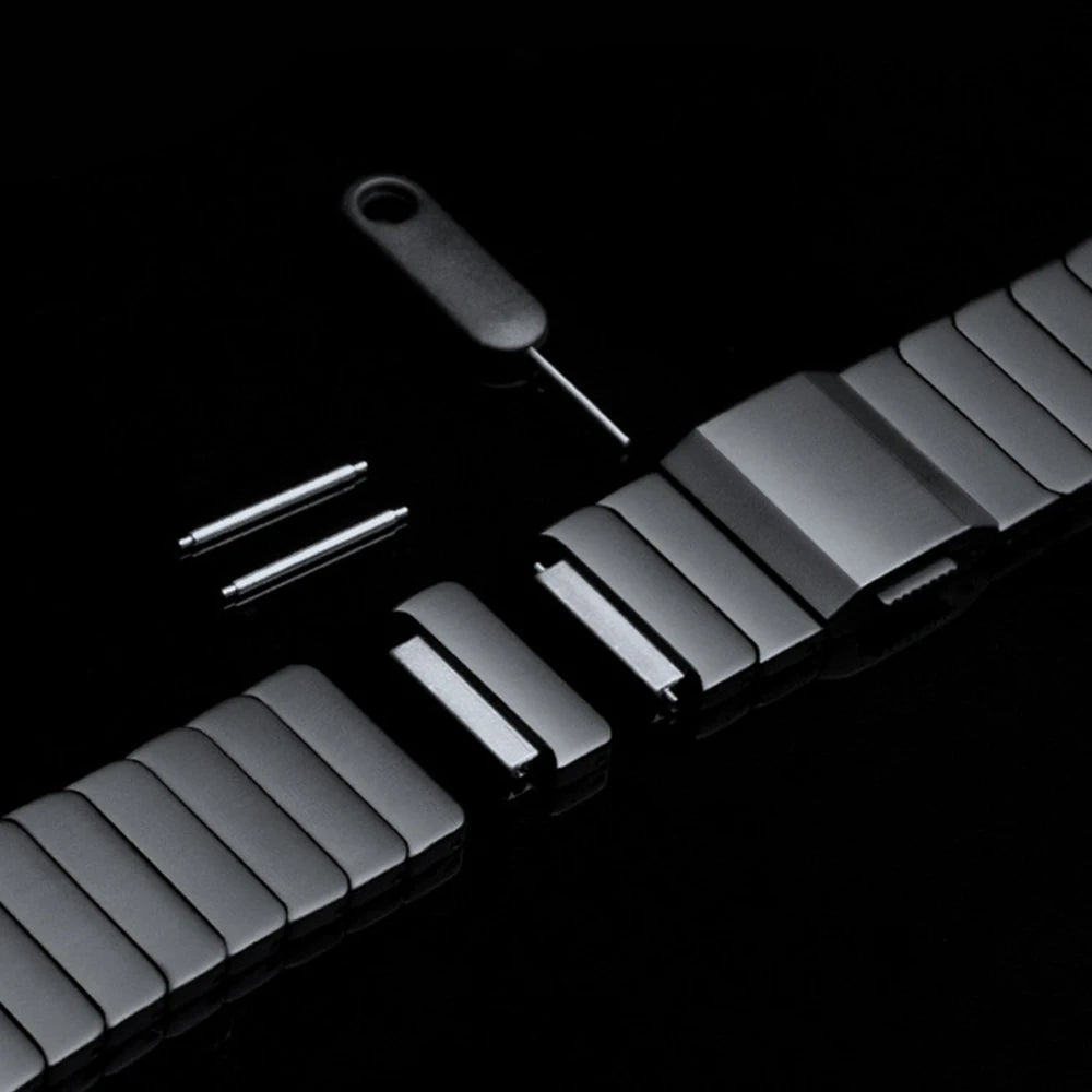 Luxury Titanium band for Apple Watch Ultra 1 2 49mm Magnetic Men Link band for Apple Watch Series 10 9 8 7 6 5 SE 46mm 45mm 44mm